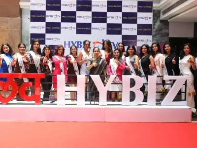 Miss Universe Finalists Visit HyBiz.TV