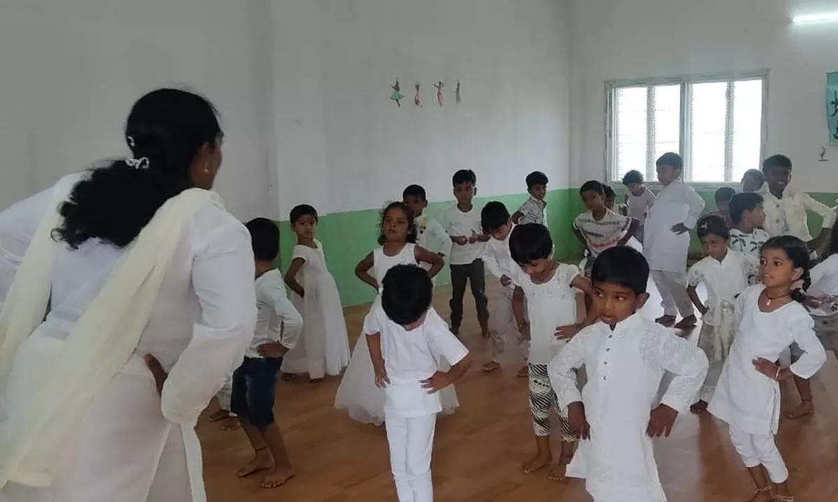 Pallavi Model School Celebrates International Yoga Day