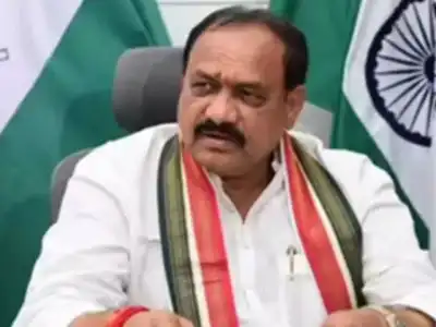 Party leader discusses local elections; cabinet to decide