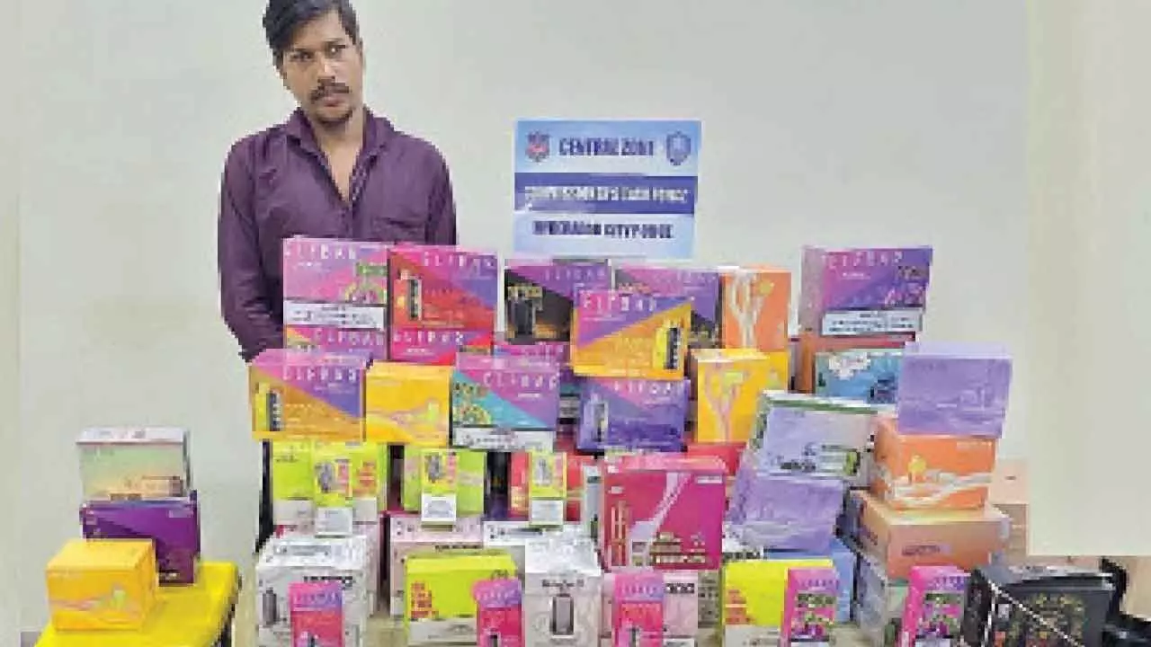 Police arrest man, seize 670 e-cigarettes worth Rs 21 lakh