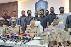 Police break up robbery gang and recover cash and gold