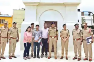 Police chief CV Anand visits renovated Ramgopalpet station
