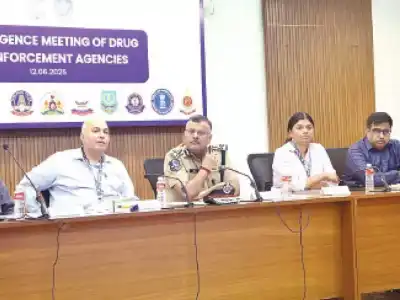 Police Chief urges strict action against drug problem