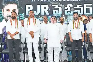 Revanth seeks Amit Shah’s help for city project funds