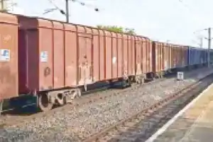 SCR loads 12.832 million tons of freight in May