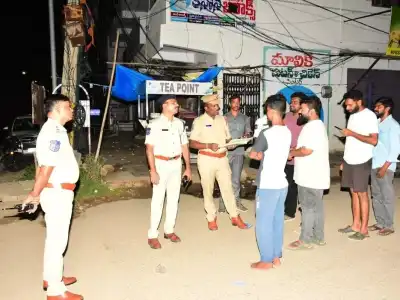 SP T. Srinivas Rao Inspects Night Police Work in Jogulamba Gadwal