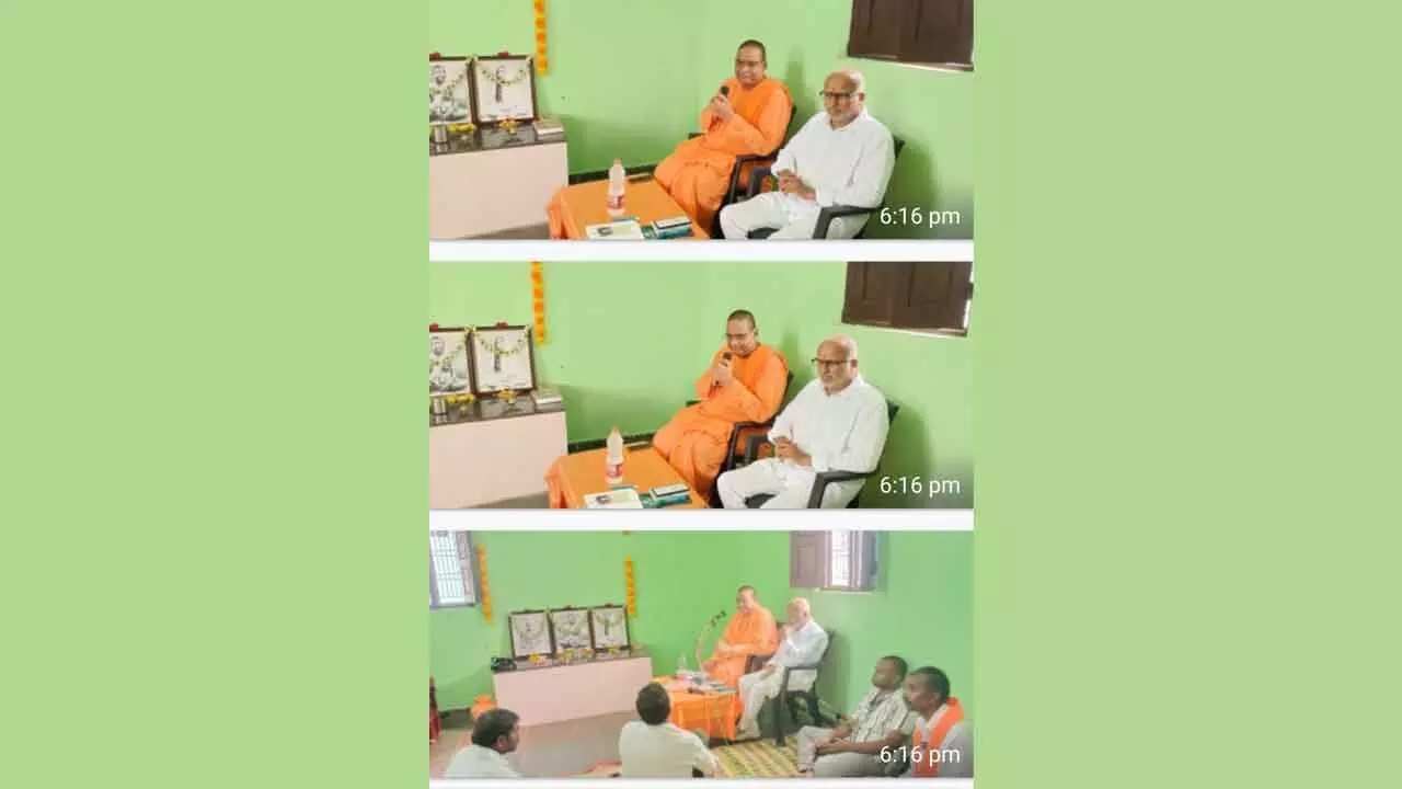 Swami Tatpadaananda Maharaj Inspires with Spirituality at Sankaram