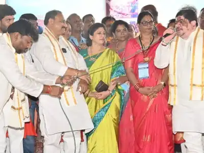 Thousands gather for Bathini’s famous ‘Fish Prasadam’ in Nampally