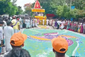 Thousands participate in Jagannath Rath Yatra in Hyderabad