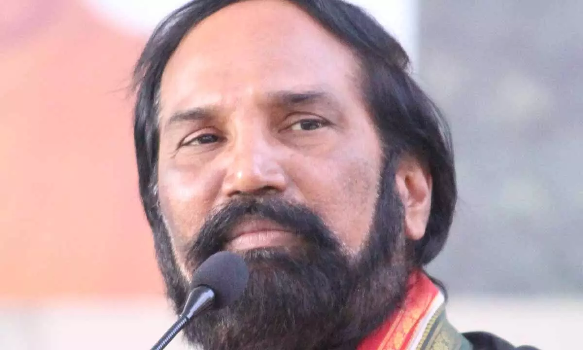 Uttam urges Centre to stop Banakachera-Godavari project in AP