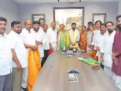 BJP states do not give local body quotas to BCs says CM