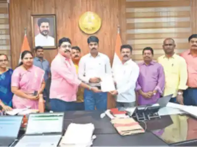 Collector promises office space for officers at headquarters