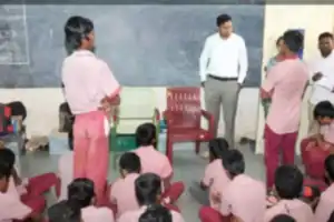 Collector Responds Quickly to Student Protests: Officials Ordered, School Staff Suspended