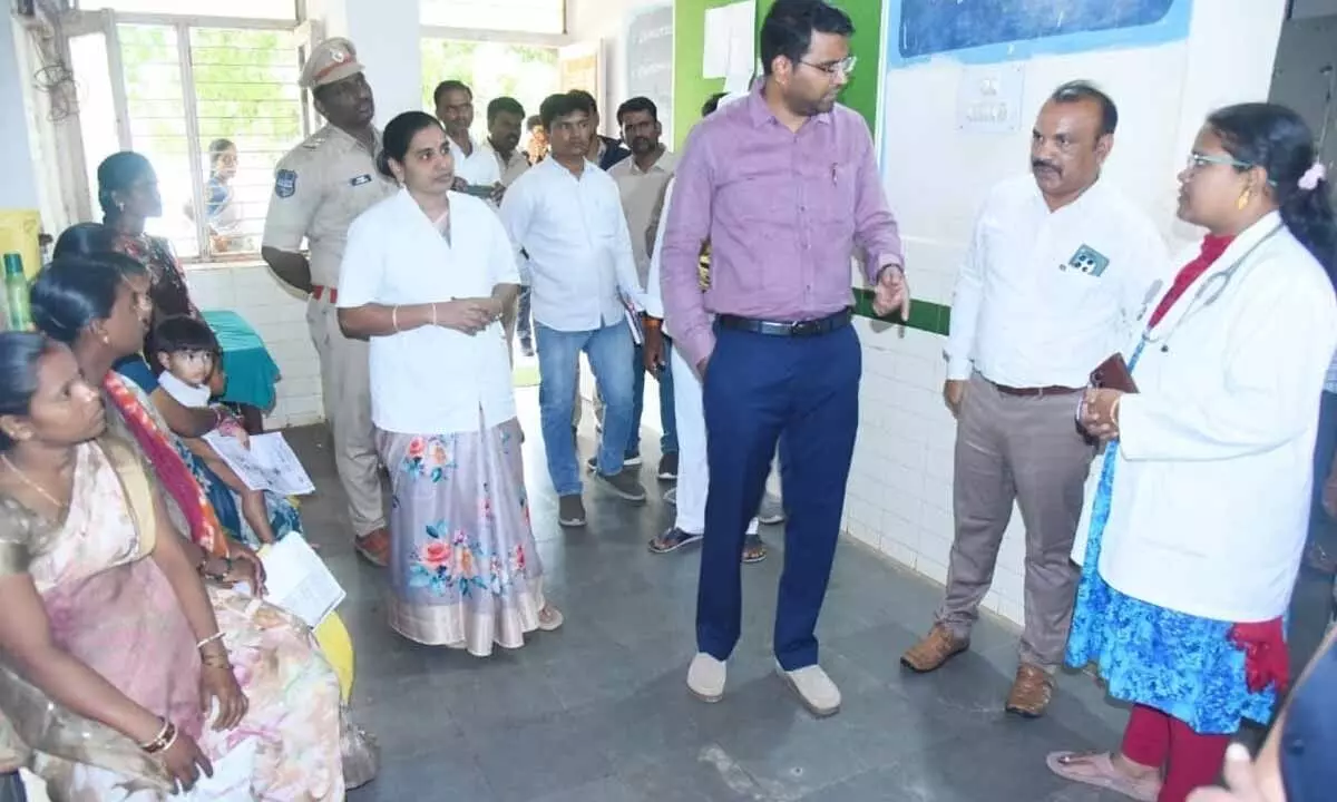 Collector Santosh Visits Maldakal Health Center, Urges Better Maternal Care