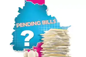 Contractors give final warning to government