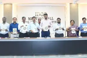 District Officials Encourage Farmers to Fully Use Government Programs for Economic Growth