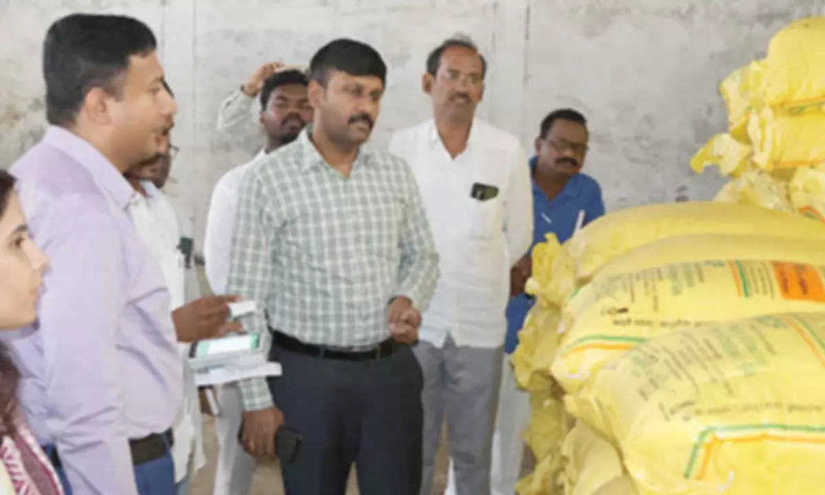 Fertiliser supplies checked at local centres