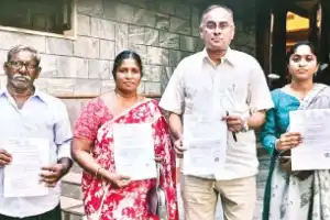 Four obtain line of credit documents for knee surgery funds