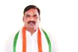 Government Whip Beerlla Illaiah checks development work in Aleru