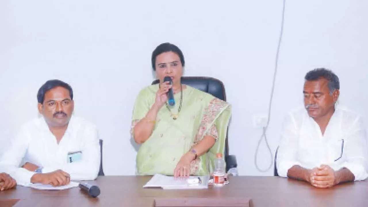 Grassroots workers are the main strength of Congress, says Jhansi
