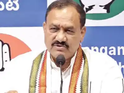 Mahesh Goud criticizes Kavitha’s new support for BCs