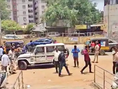 Man hurt in shooting at Teenmar Mallanna’s office
