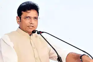 Minister Sridhar Babu plans V Hub in Peddapalli for women’s welfare