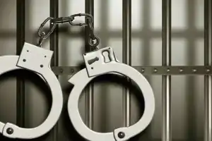 Police arrest 21-year-old woman for burglary