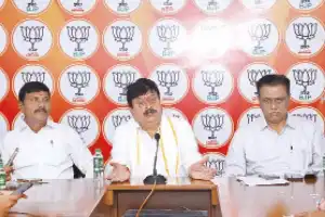 Ramchander Rao criticizes Revanth for his comments on Modi being a ‘converted BC’