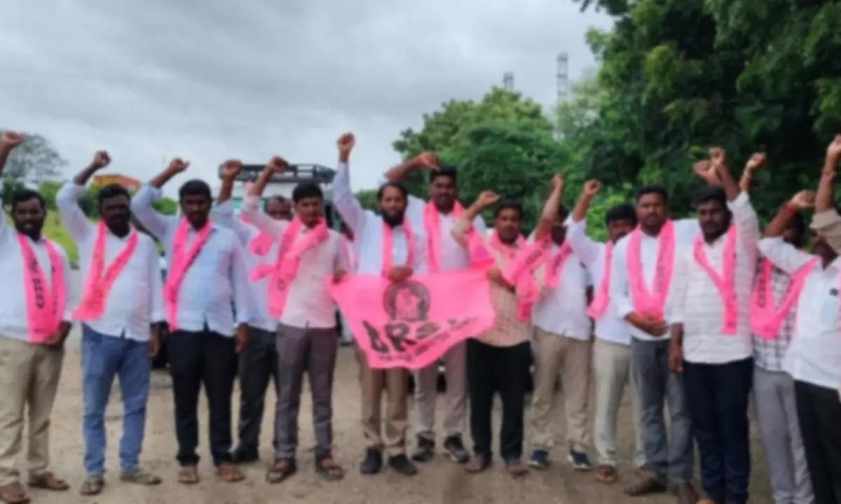 Student Leaders from Jogulamba Gadwal Head to Telangana Student Conference in Hyderabad