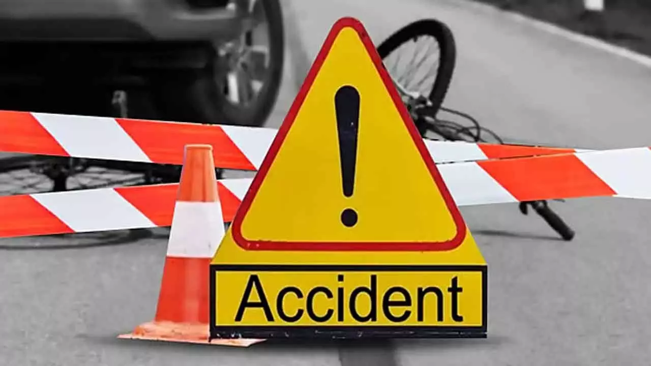 Two Andhra Pradesh police officers die in Yadadri accident