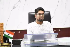Wanaparthy Collector Encourages Handloom Workers to Apply for Loan Waivers