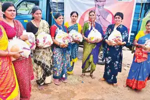Aid packages given to flood victims