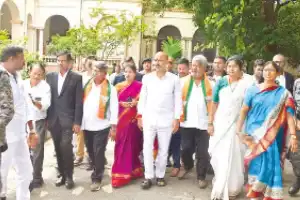 Bandi requests CBI investigation into spying case