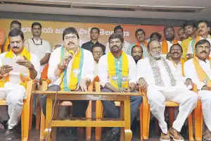 BJP becoming a strong option in Telangana politics