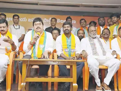 BJP becoming a strong option in Telangana politics