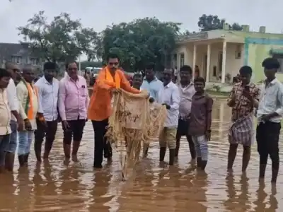BJP Holds Protest at Aija PHC by Fishing in Stagnant Water to Highlight Negligence