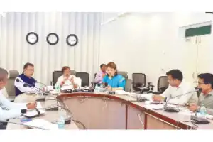 Charge sellers of fake and banned drugs under PD Act: Health Minister