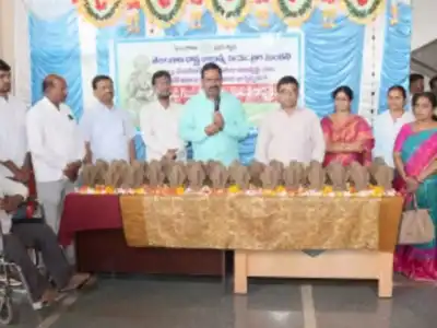Clay Ganesh Idols Encourage Eco-Friendly Celebrations: Official