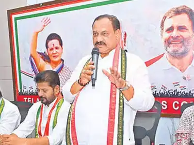 CM claims BRS and BJP are faking urea shortage drama