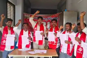 CPI Supports Cotton Farmers Against Seed Mafia in Nadigadda
