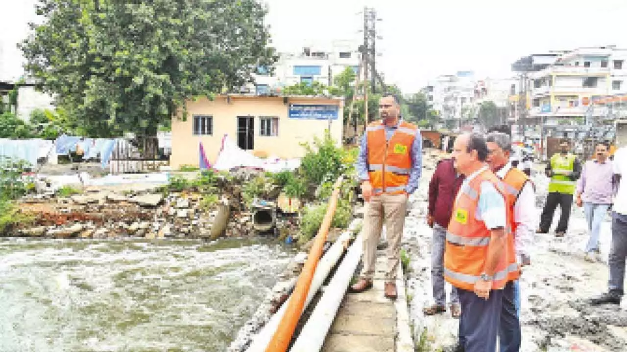 GHMC increases efforts to handle heavy rain effects