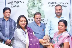 GHMC to give out 200,000 clay Ganesha idols