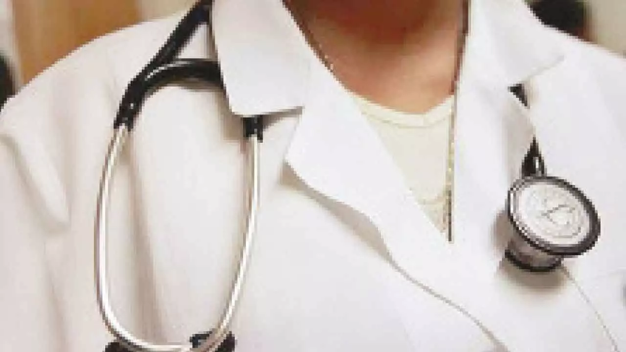 Government announces hiring for 1,623 specialist doctor positions