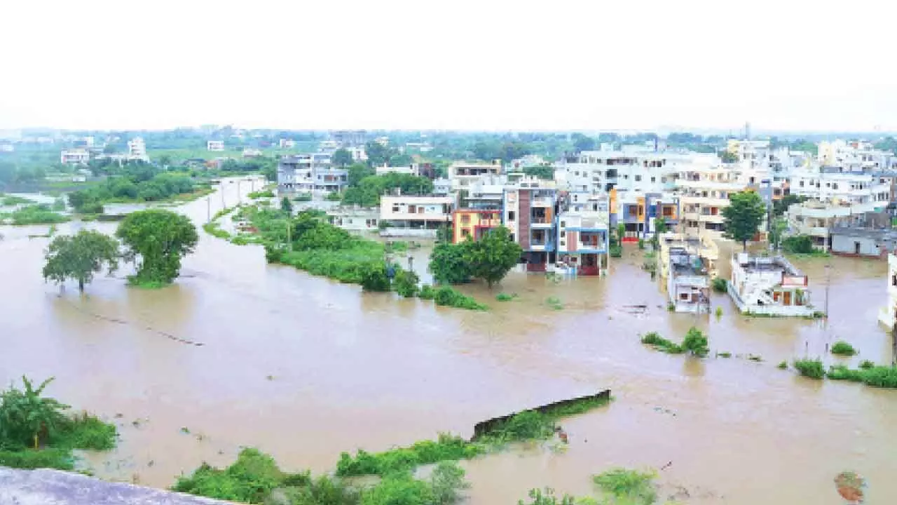 Heavy rain floods roads and streams in Siddipet