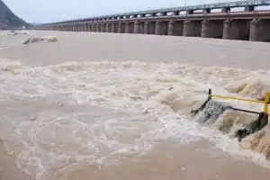 Hyderabad Flood Warning: Himayat Sagar Gates May Open, Low Areas Alerted