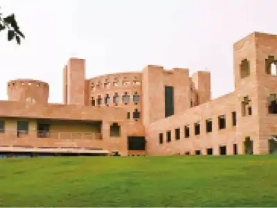 ISB launches business management program for future global leaders