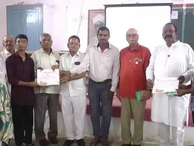 Jadcherla School Students Win District Quiz, Reach State Finals