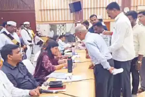 Landowner asks Collector for land NOC