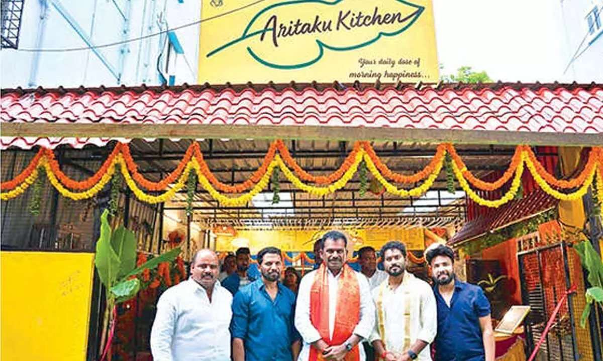 Local politician opens Aritaku Kitchen